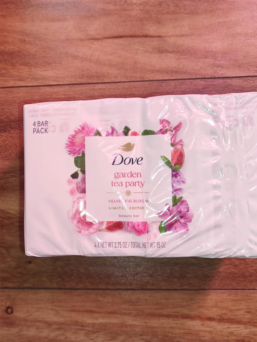 Dove Limited Edition Garden Tea Party Velvet Fig Bloom Beauty Bars
